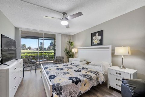 Купить кондоминиум в Бока-Ратон, Флорида 2 спальни, 120.77м2, № 1956951 - фото 28