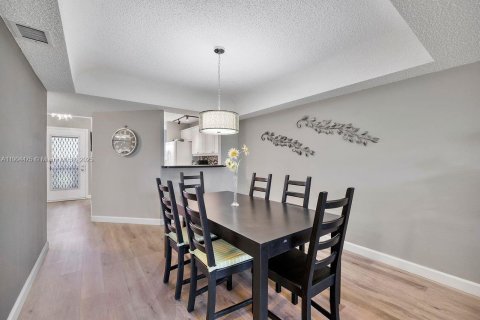 Купить кондоминиум в Бока-Ратон, Флорида 2 спальни, 120.77м2, № 1956951 - фото 30