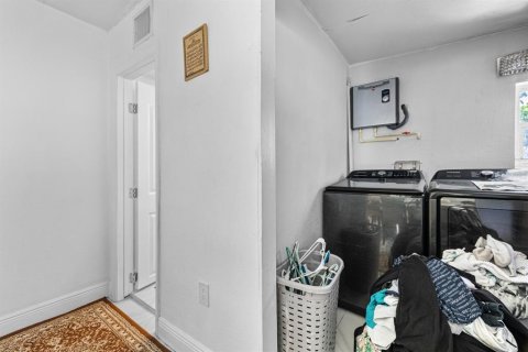 Casa en venta en Saint Petersburg, Florida, 3 dormitorios, 146.23 m2 № 1787668 - foto 11