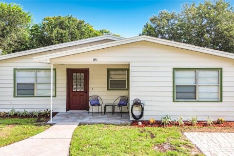 Casa en Kissimmee, Florida 3 dormitorios, 98.66 m2 № 2267116