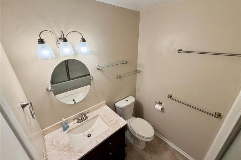 Condo in Bradenton, Florida, 2 bedrooms № 2148155 - photo 26