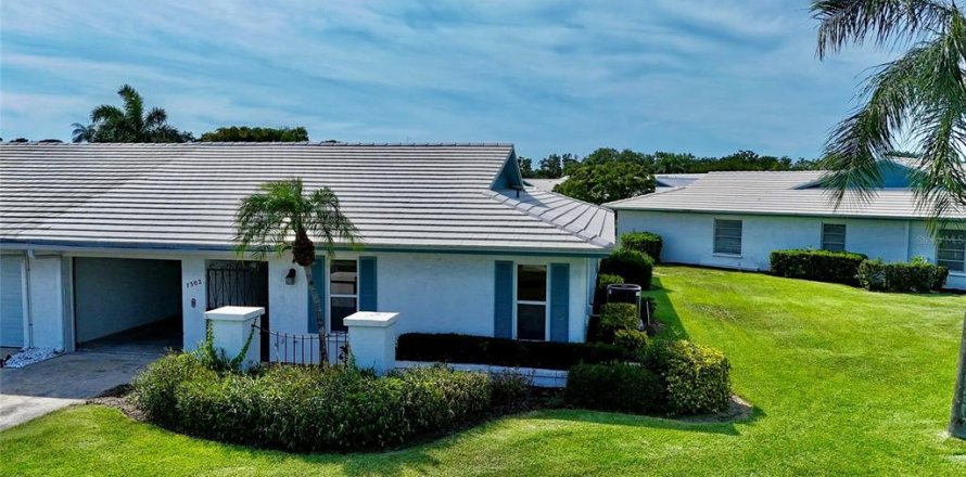 Condo in Bradenton, Florida, 2 bedrooms № 2148155