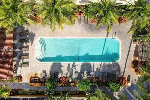 Condominio en alquiler en Hollywood, Florida, 2 dormitorios, 93.09 m2 № 2086434 - foto 24