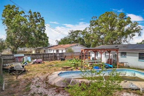 House in Auburndale, Florida 3 bedrooms, 84.73 sq.m. № 1681967 - photo 11