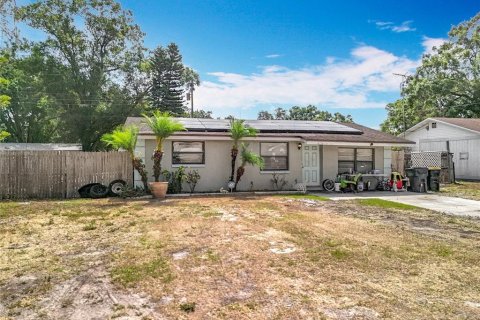 House in Auburndale, Florida 3 bedrooms, 84.73 sq.m. № 1681967 - photo 8