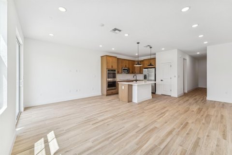 Touwnhouse à vendre à Stuart, Floride: 3 chambres, 156.35 m2 № 2078620 - photo 13