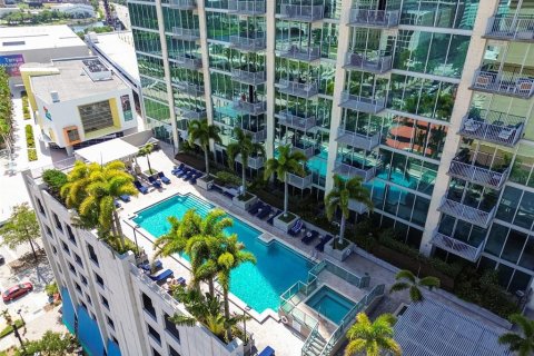 Condo in Tampa, Florida, 1 bedroom № 2121112 - photo 26