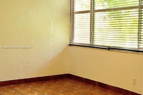 Купить кондоминиум в Дейви, Флорида 2 спальни, 89.65м2, № 2014819 - фото 12