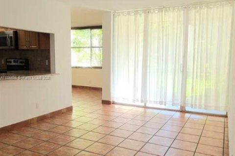 Купить кондоминиум в Дейви, Флорида 2 спальни, 89.65м2, № 2014819 - фото 11