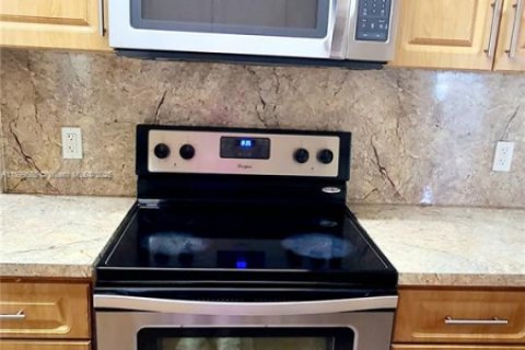 Купить кондоминиум в Дейви, Флорида 2 спальни, 89.65м2, № 2014819 - фото 6