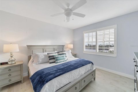 Condo in Placida, Florida, 3 bedrooms  № 1912753 - photo 11