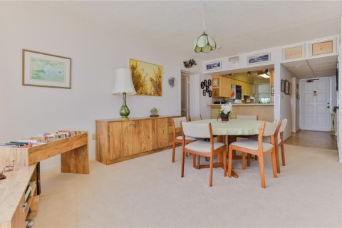 Copropriété à vendre à Ormond Beach, Floride: 3 chambres, 220.18 m2 № 1526739 - photo 19