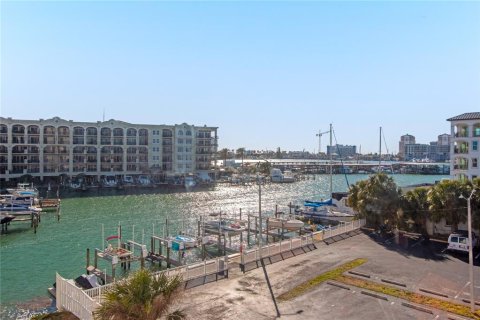Copropriété à louer à Clearwater, Floride: 2 chambres, 93.37 m2 № 1782460 - photo 1