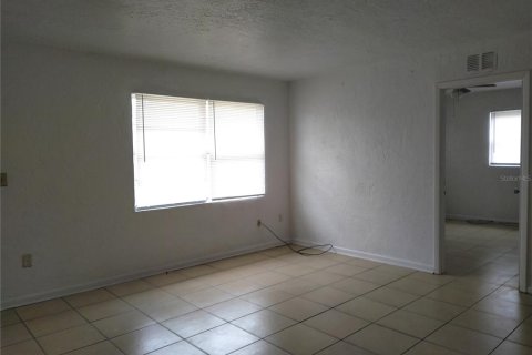Commercial property in Ocala, Florida 12 bedrooms, 438.87 sq.m. № 1396443 - photo 16
