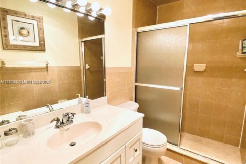Copropriété à louer à Hollywood, Floride: 1 chambre, 61.78 m2 № 1931704 - photo 11