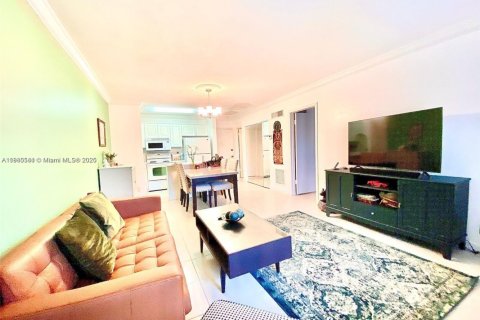 Copropriété à louer à Hollywood, Floride: 1 chambre, 61.78 m2 № 1931704 - photo 3