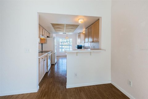 Adosado en venta en Indian Shores, Florida, 2 dormitorios, 99.68 m2 № 1783200 - foto 6