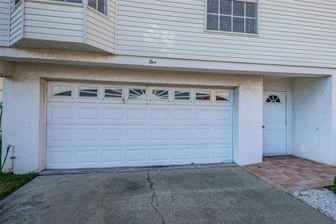 Adosado en venta en Indian Shores, Florida, 2 dormitorios, 99.68 m2 № 1783200 - foto 18