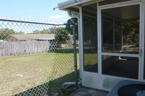 Casa en alquiler en Spring Hill, Florida, 2 dormitorios, 85.47 m2 № 2228175 - foto 19