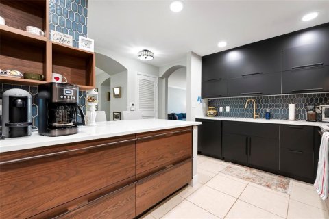 Condo in Bradenton, Florida, 2 bedrooms  № 2135108 - photo 18