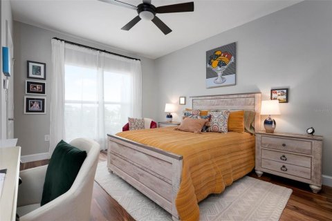 Condo in Bradenton, Florida, 2 bedrooms  № 2135108 - photo 29