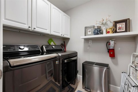 Condo in Bradenton, Florida, 2 bedrooms  № 2135108 - photo 19