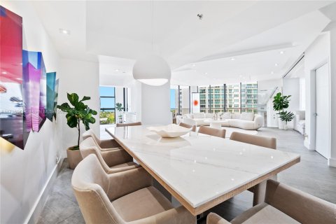 Copropriété à louer à Aventura, Floride: 3 chambres, 260.13 m2 № 1960051 - photo 11