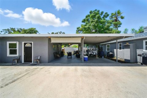 Villa ou maison à vendre à Saint Petersburg, Floride: 2 chambres, 129.13 m2 № 1916642 - photo 19