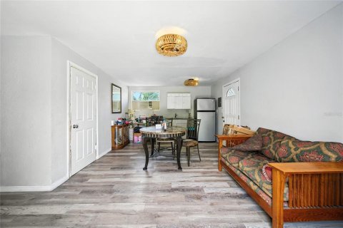 Villa ou maison à vendre à Saint Petersburg, Floride: 2 chambres, 129.13 m2 № 1916642 - photo 8