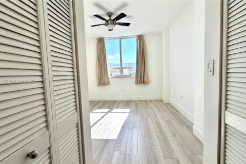 Copropriété à louer à Miami, Floride: 1 chambre, 81.57 m2 № 1994653 - photo 8
