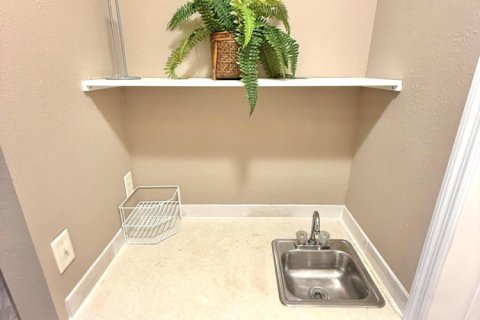 Copropriété à louer à Port St. Lucie, Floride: 1 chambre, 41.81 m2 № 2167976 - photo 11