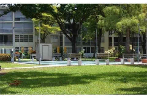 Appartement à louer à Lauderdale Lakes, Floride: 1 chambre, 65.5 m2 № 2014723 - photo 5