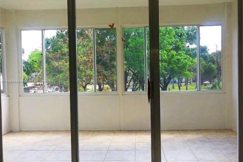 Appartement à louer à Lauderdale Lakes, Floride: 1 chambre, 65.5 m2 № 2014723 - photo 8