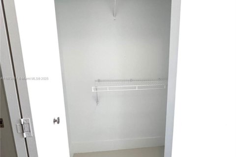 Condominio en venta en Aventura, Florida, 2 dormitorios, 100.89 m2 № 1927941 - foto 24