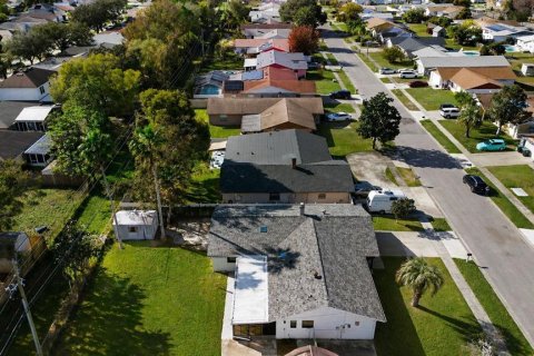 House in Orlando, Florida 4 bedrooms, 163.69 sq.m. № 2218950 - photo 30