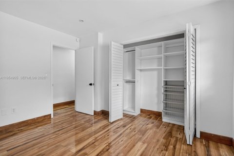 Снять в аренду виллу или дом в Майами, Флорида 3 спальни, 139.35м2, № 2010152 - фото 19