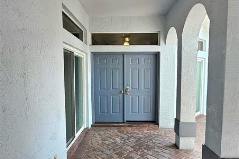 House in The Villages, Florida 2 bedrooms, 178.47 sq.m. № 2360353 - photo 5