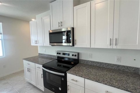 Villa ou maison à louer à Kissimmee, Floride: 4 chambres, 149.57 m2 № 2230106 - photo 20