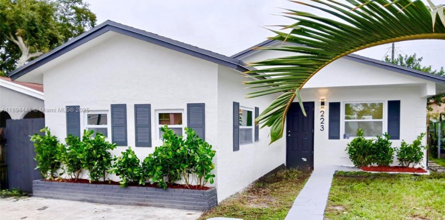 Casa en Hollywood, Florida 4 dormitorios № 1945986