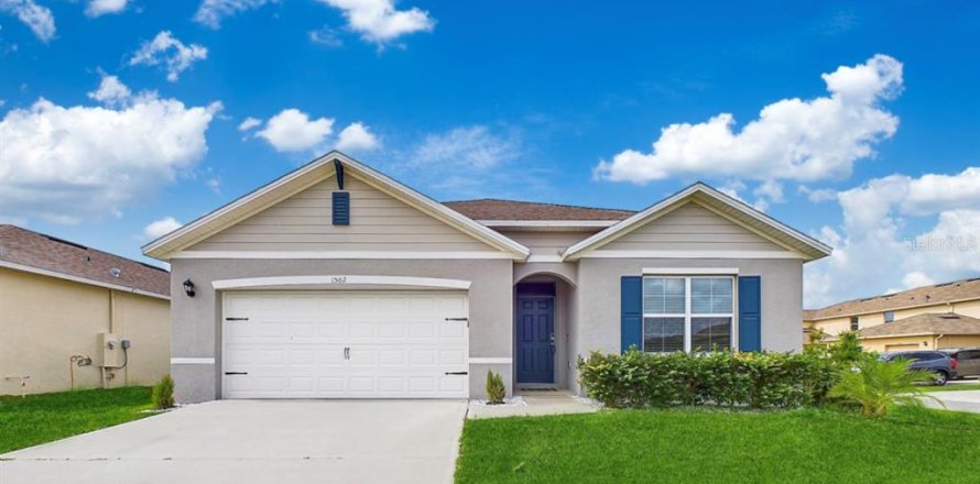 House in Kissimmee, Florida 4 bedrooms, 171.5 sq.m. № 1690600