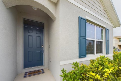 House in Kissimmee, Florida 4 bedrooms, 171.5 sq.m. № 1690600 - photo 2