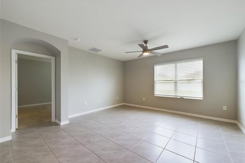 House in Kissimmee, Florida 4 bedrooms, 171.5 sq.m. № 1690600 - photo 16