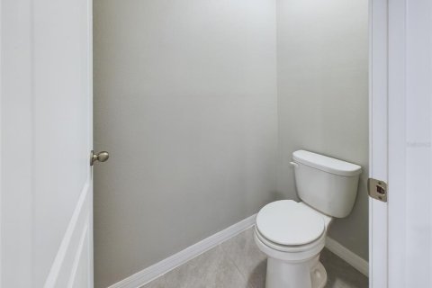 House in Kissimmee, Florida 4 bedrooms, 171.5 sq.m. № 1690600 - photo 20