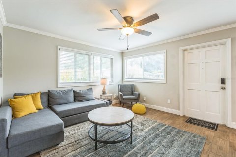 Casa en venta en Tampa, Florida, 3 dormitorios, 133.87 m2 № 1819658 - foto 16