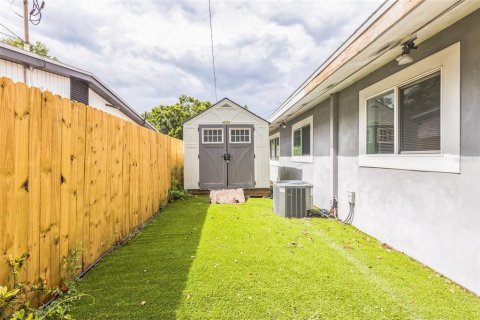 Casa en venta en Tampa, Florida, 3 dormitorios, 133.87 m2 № 1819658 - foto 11