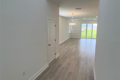 House in Minneola, Florida 4 bedrooms, 195.09 sq.m. № 1821057 - photo 6