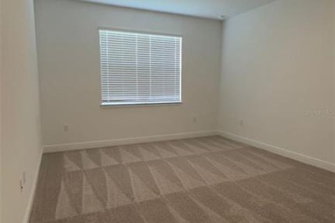 House in Minneola, Florida 4 bedrooms, 195.09 sq.m. № 1821057 - photo 14