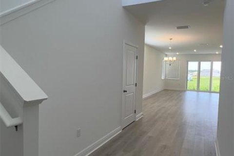 House in Minneola, Florida 4 bedrooms, 195.09 sq.m. № 1821057 - photo 4