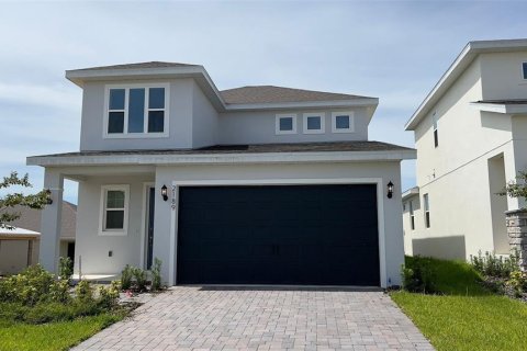 House in Minneola, Florida 4 bedrooms, 195.09 sq.m. № 1821057 - photo 1