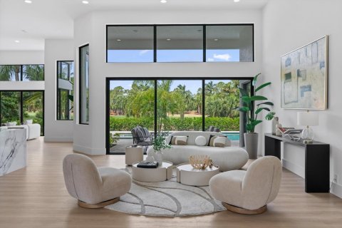 House in West Palm Beach, Florida 3 bedrooms, 314.47 sq.m. № 2088142 - photo 7